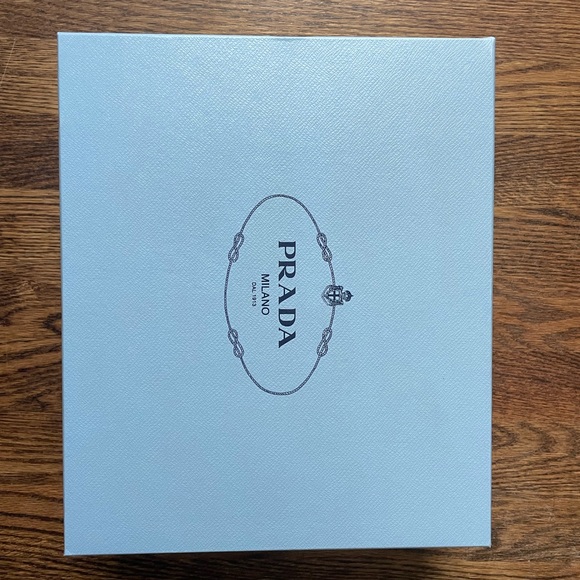 Prada knit logo sneakers. SUPER comfortable just not my style anymore - Picture 2 of 7